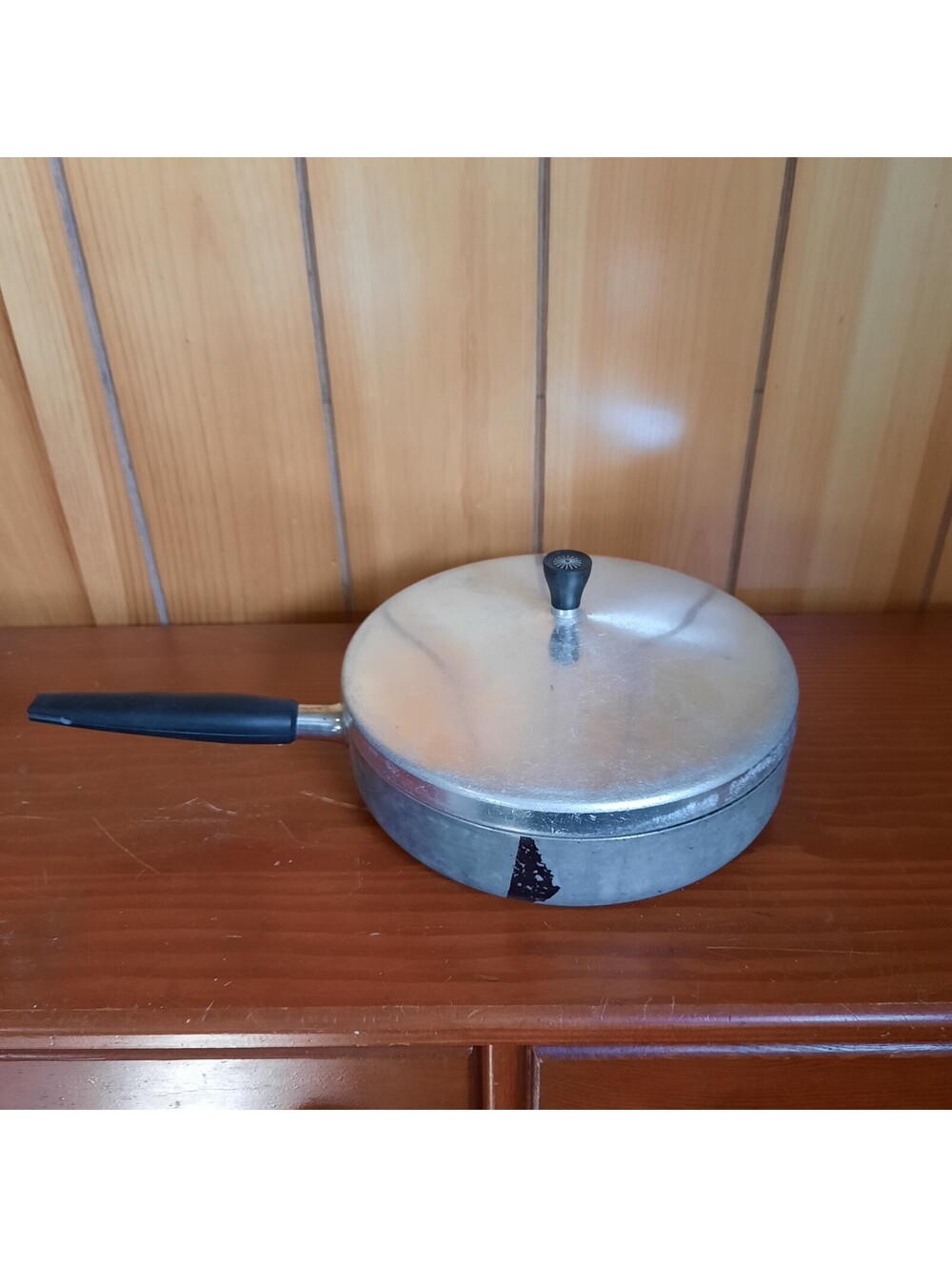 Wear-Ever 10" Skillet Fry Pan R-960 Aluminum InnerClad Stainless USA w/Lid